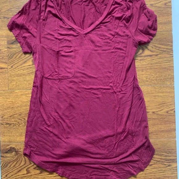 Red Pocket Tee Small - Picture 4 of 5